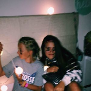 Meet your Posher, Julia